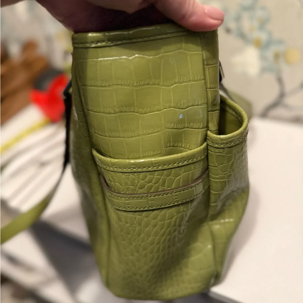 Liz Claiborne Olive Crocodile-Embossed Shoulder Bag - Picture 7 of 9